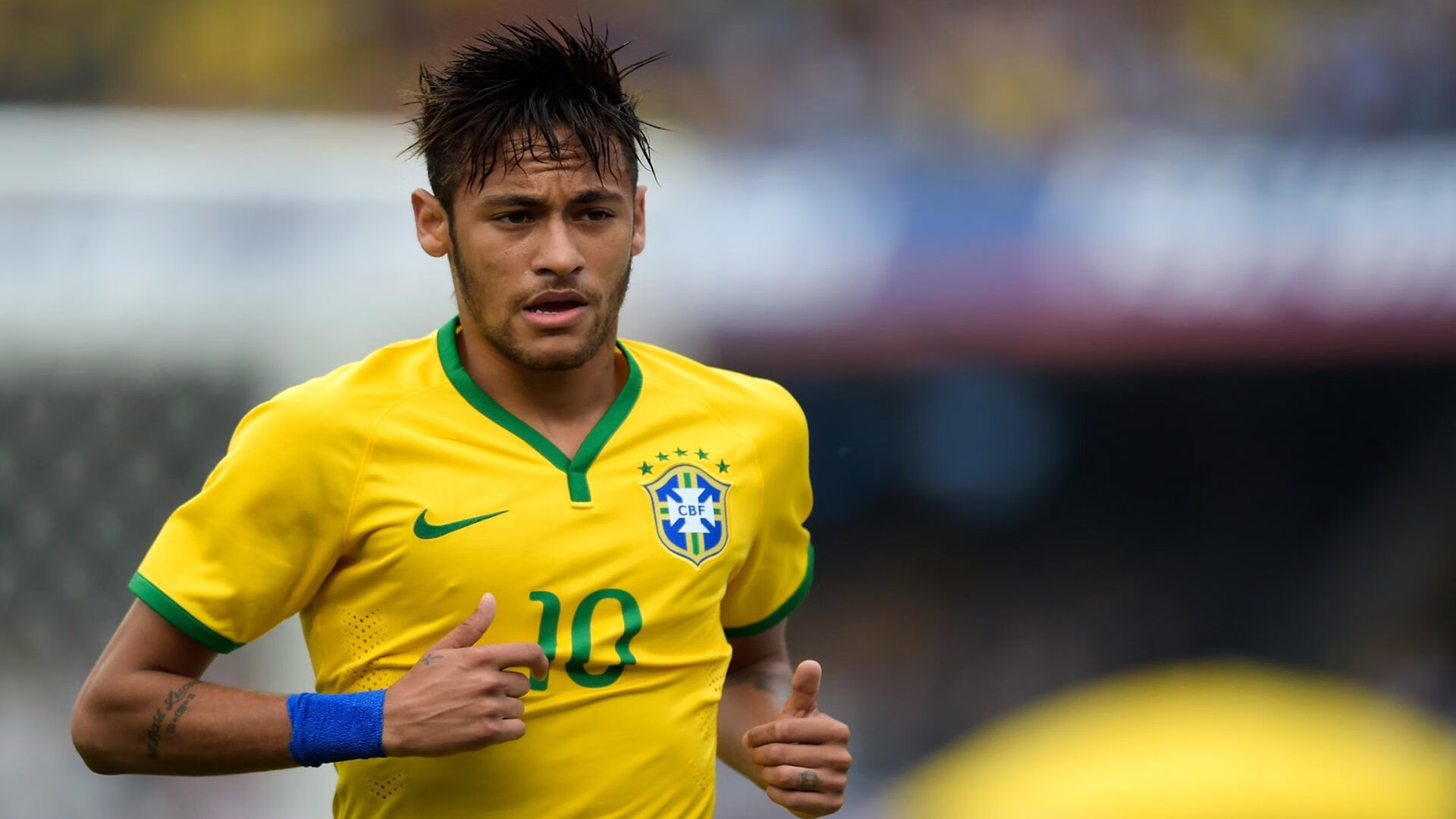 前半程澳女队领先 中队后程反扑