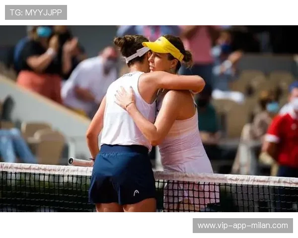 科莫年轻阵容斗志昂扬，黑马传说仍在延续